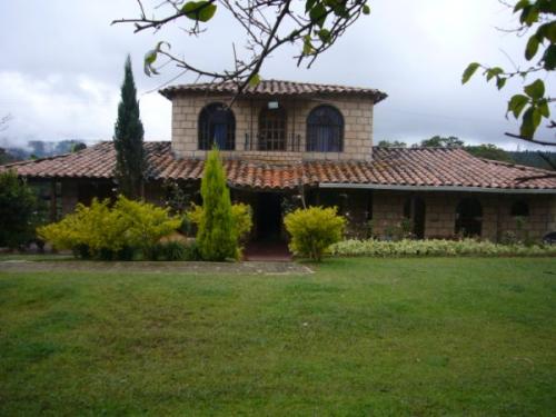 Finca en Guarne, 9 hectáreas