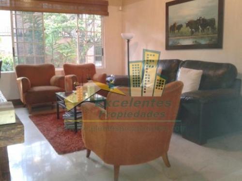 Excelente casa en Envigado (ENLB1488)