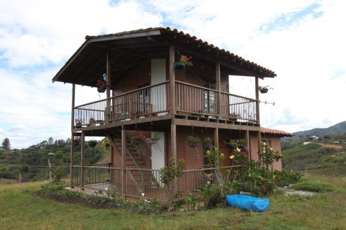 Vendo finca en San Vicente, vereda Chaparral.