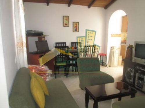 Excelente casa en Manrique (1MA1522)