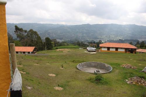 Finca  12.800 mts2 vereda San Isidro, Guarne.