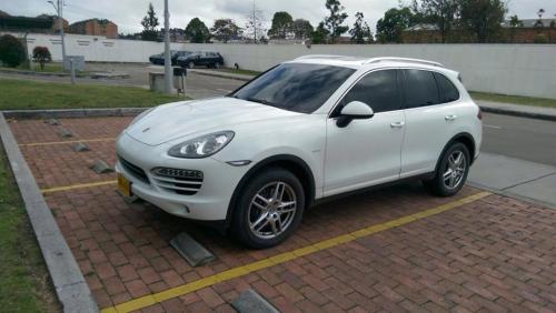 PORSCHE CAYENNE DIESEL