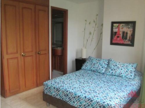 HERMOSO AMOBLADO UNA ALCOBA EL POBLADO 1406