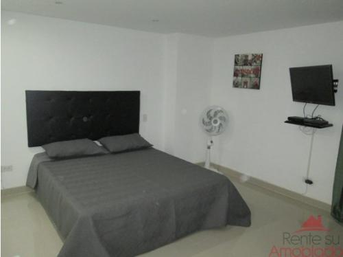 Estudio amoblado el poblado la frontera 610