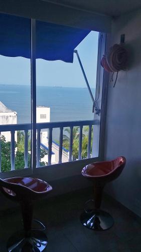 APARTAMENTO FRENTE AL MAR EN CONDOMINIO DE PLAYA