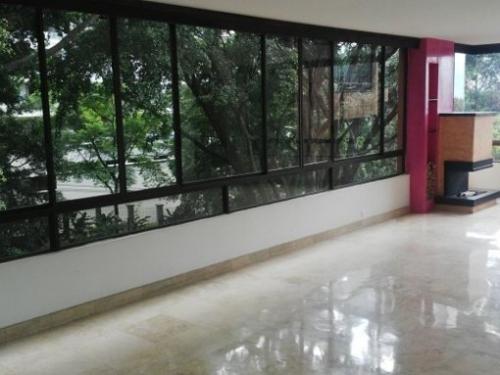 Apartamento cerca al Hard Rock Poblado, Medellín