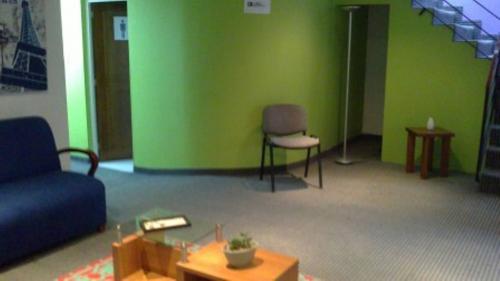 ARRIENDO EDIFICIO DE OFICINAS LA GRANJA