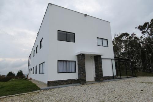 Finca 14.500 mts2 Alto de la Virgen, Guarne