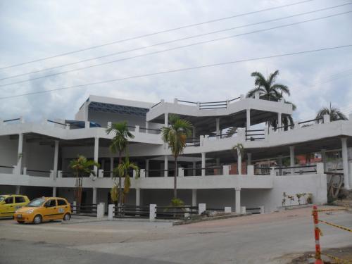 VENTA EDIFICIO - LOCAL COMERCIAL MELGAR