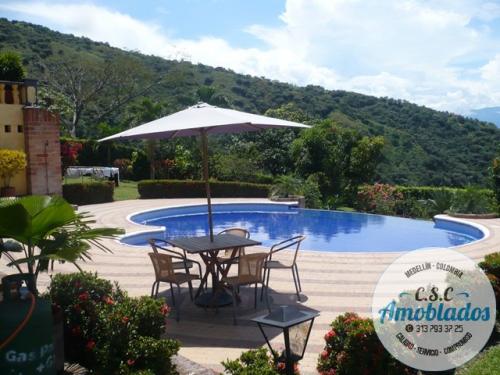 Alquiler finca de recreo en San Jerónimo - Cód. 1071