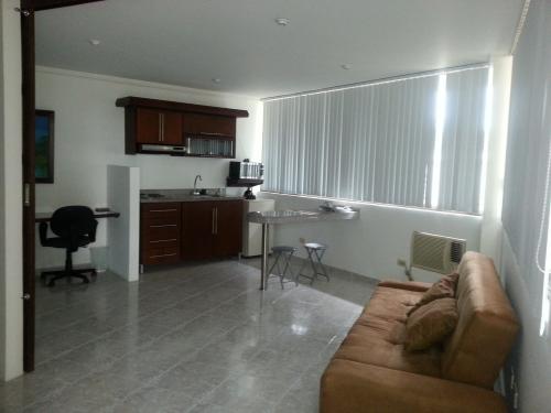 APARTA ESTUDIO CON SERVICIOS INCLUÍDOS