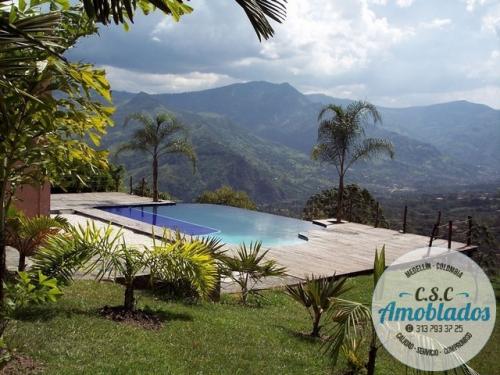 Alquiler finca de recreo en Girardota- Cód. 1042 