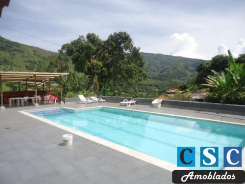 Alquiler finca de recreo en  Barbosa- Cód. 1073