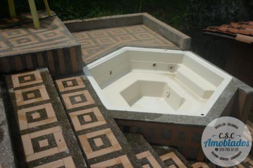 Alquiler finca de recreo en  Girardota- Cód. 1079