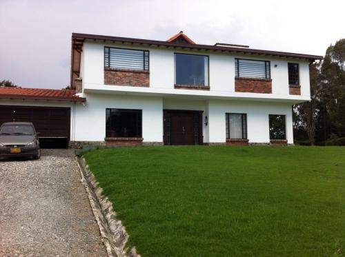 Casa Finca en Unidad Cerrada(029)