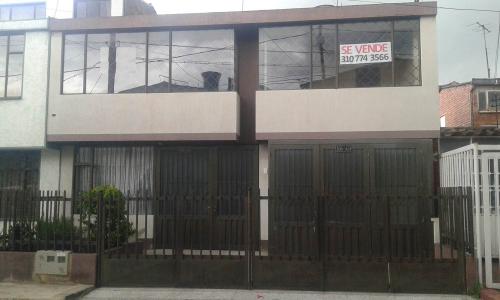 VENDO GANGA CASA BIFAMILIAR ZIPAQUIRA BARRIO SAN PABLO