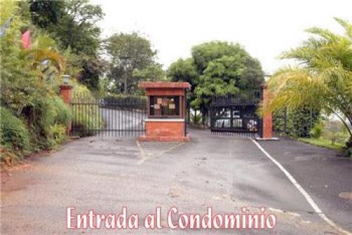 CALI VENTA LOTE EN CONDOMINIO CAMPESTRE MIRAVALLE