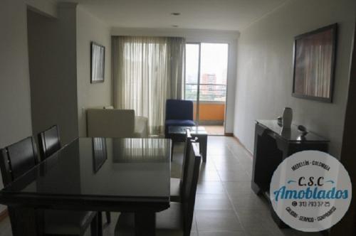 Alquiler de Apartamentos Amoblados en Medellín código. Ap50 (Poblado)