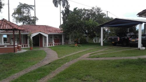 vendo hermosa finca en palestina caldas