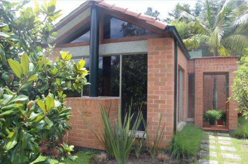 Venta de casa en sector urbano de El Retiro 