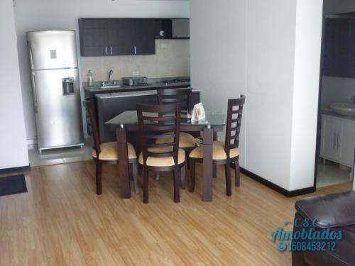 Renta de Apartamentos Amoblados código. AP29 ( Poblado - Las Vegas )