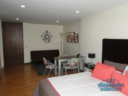 Renta de Aparta - estudios Amoblados código. AP39 ( Poblado- Oviedo )