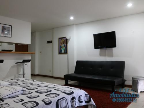 Renta de Aparta - estudios Amoblados código. AP41 ( El poblado -  Patio Bonito )