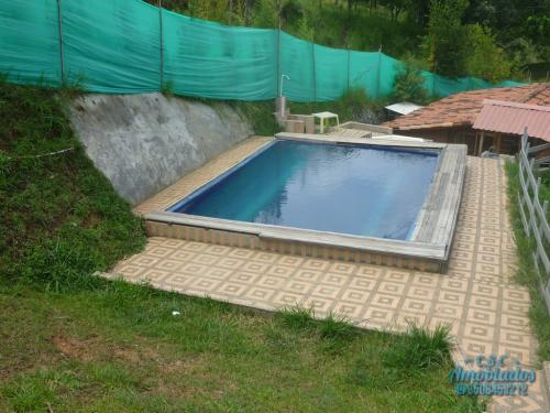 Alquiler finca de recreo en  Girardota- Cód. 1079