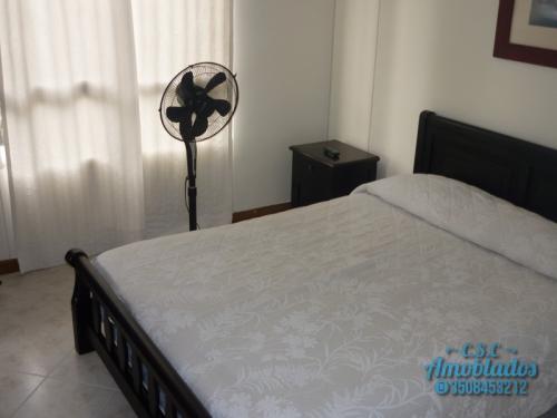 Alquiler de Apartamentos Amoblados código. AP22 ( Poblado – Patio bonito )