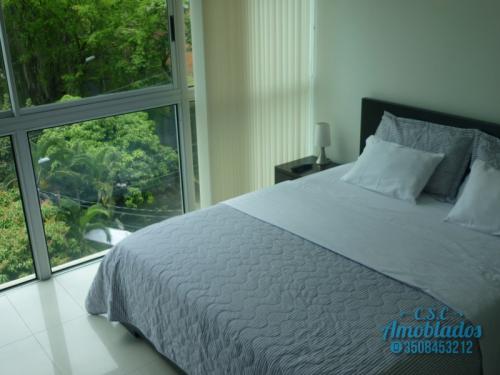 Alquiler de Apartamentos Amoblados código. AP19 ( Poblado -  Oviedo )