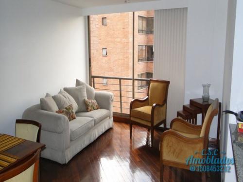 Alquiler de Apartamentos Amoblados cód. 5102  (Poblado-Patio bonito) 