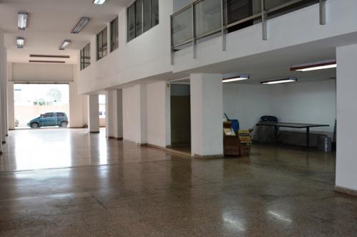 VENDO EDIFICIO DE CUATRO PISOS EN LA CALLE 25-CALI