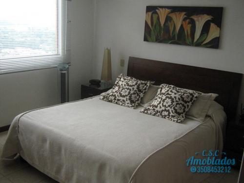 Alquiler de Apartamentos amoblados Cód.5052 (poblado-Oviedo)