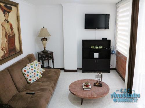 Dúplex Amoblados por Temporadas código. AP44 (Envigado)