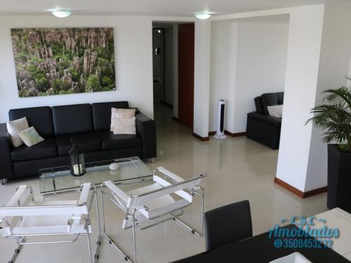 Apartamentos Amoblados por Temporadas  código. AP05 ( Poblado )