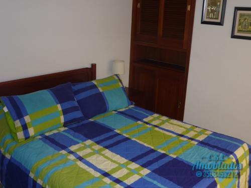 Aparta - estudios Amoblados por Temporadas  en Medellin código. AP03 ( Poblado - Patio bonito )