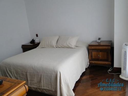 Apartamentos Amoblados por Temporadas  cód. 5102  (Poblado-Patio bonito) 