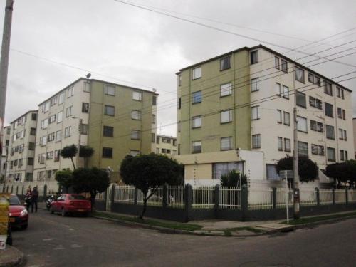 Santa Teresa, arriendo apartamento ampliado muy iluminado.