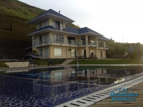 Apartamentos Amoblados por Temporadas  5088  (Envigado) 