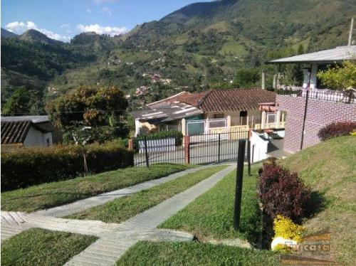 Casa campestre en Heliconia 30 KM MEDELLIN. ASI ES TU CASA