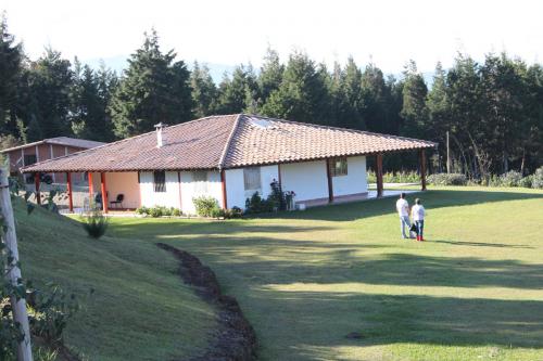 Finca por el Alto de la Virgen, Guarne