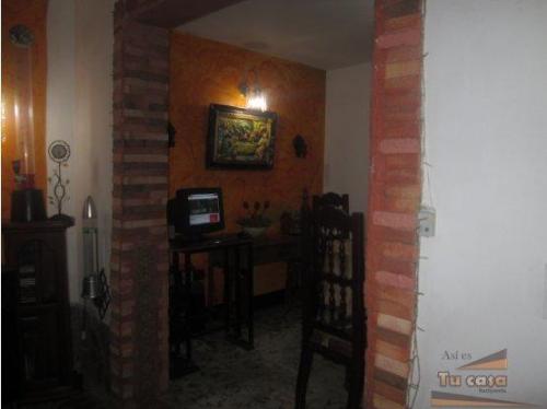 CASA ROBLEDO KENNEDY . ASI ES TU CASA