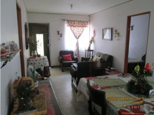 Casa en sabaneta primer piso 63mts2. ASÍ ES TU CASA