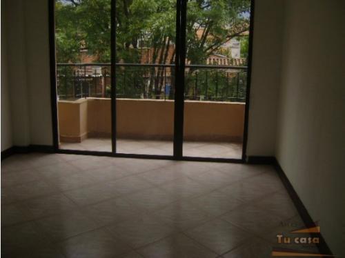 Envigado, Barrio obrero 114 Mts2 .ASI ES TU CASA