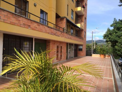 Local en arriendo la ceja de 15 mts2