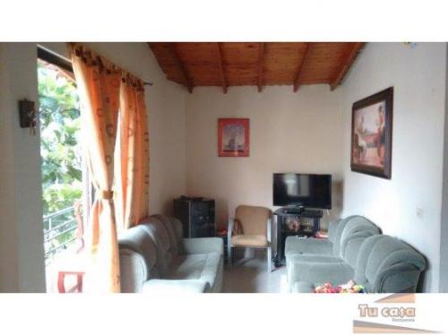 Casa en envigado , 3er nivel,  82Mts2. ASÍ ES TU CASA