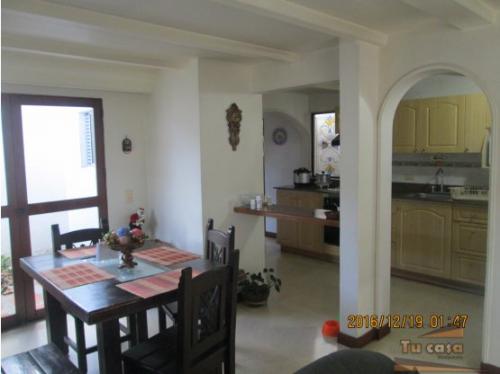 CASA 154Mts2, BUENA UBICACIÓN - ENVIGADO. ASI ES TU CASA