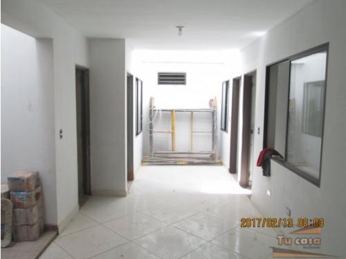 CASA 1ER PISO, UBICADA EN EXCELENTE SECTOR DE ENVIGADO. ASI ES TU CASA