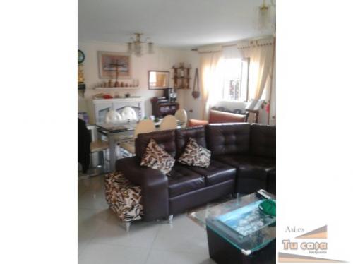 GRAN OPORTUNIDAD CASA UBICADA EN SEGUNDO PISO. ASI ES TU CASA