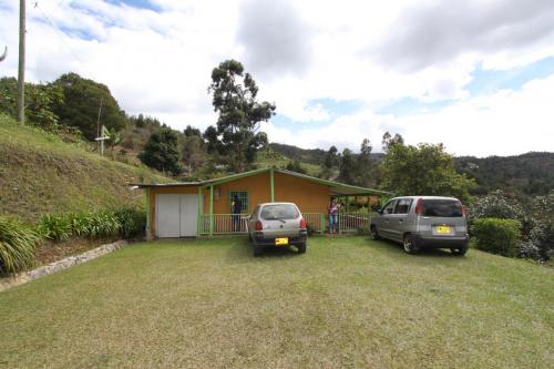 Finca en Guarne a 3km de la autopista.